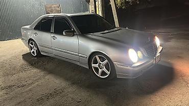 Mercedes-Benz: Mercedes-Benz E-Class: 2001 г., 5 л, Автомат, Бензин, Седан — 9