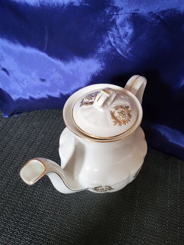 Čajnici: Bokal nov Bogucice porcelan iz 70ih.Poljska. Bokal perfektan,sve na — 2