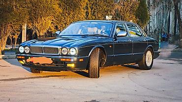 Daimler: Daimler : 1995 г., 4 л, Механика, Бензин, Седан — 7