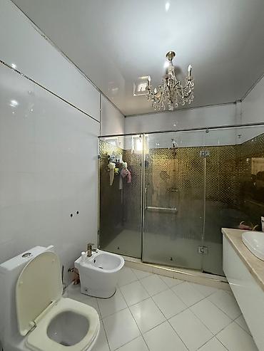 Продажа коттеджей и домов: Продается 2х этажный дом со всеми удобствами в районе Нижнего Джала at lalafo.kg — 8 Продажа коттеджей и домов: Продается 2х этажный дом со всеми удобствами в районе Нижнего Джала — 8