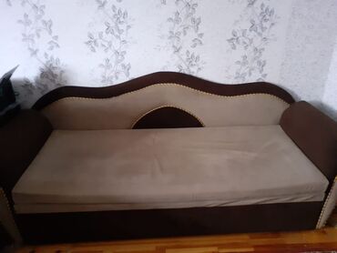 старые диван: Б/у