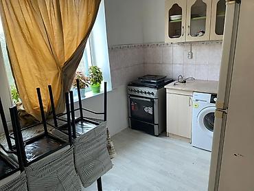 2 rooms: 2 комнаты, 48 м², Хрущевка, 1 этаж, Старый ремонт — 9