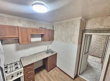 Продажа квартир: 1 комната, 32 м², 104 серия, 1 этаж, Старый ремонт at lalafo.kg — 4 Продажа квартир: 1 комната, 32 м², 104 серия, 1 этаж, Старый ремонт — 4
