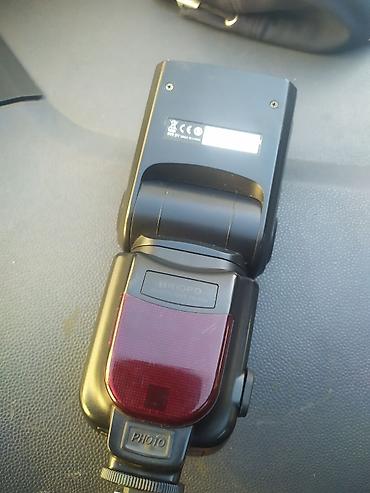 Foto və videokameralar: Triopo Speedlight TR-950 fotoaparat üçün xarici flaş - Marka/model — 1