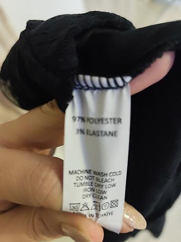 Haljine: Elegantna crna večernja haljina od čipke NOVOOO - Model: duga — 8