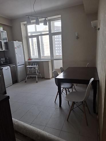 Долгосрочная аренда квартир: 3 комнаты, С мебелью полностью — 1