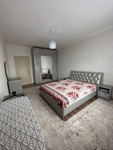 Долгосрочная аренда квартир: 3 комнаты — 8