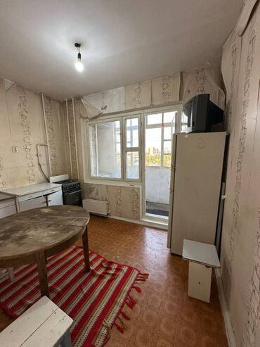 тоголок молдо фрунзе: 1 бөлмө, 35 кв. м, 106-серия, 7 кабат, Эски ремонт