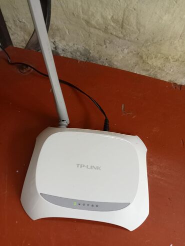 kabelsiz wifi modem: TP-link Wifi modem tam işləkdir heç bir problemi yoxdur. Lazım