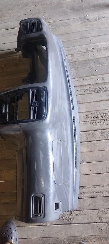 devo tiko: Торпедо (передняя панель) для Toyota Avensis, год выпуска 2001 — 4