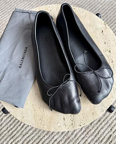 Туфли: Туфли, 37, Balenciaga, Б/у, цвет - Черный — 1