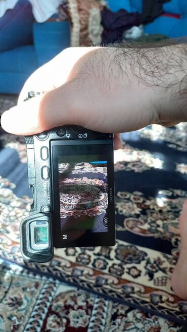 Fotokameralar: Sony alpha 6000 пробег 9500 в отличнлм состоянии! В комплект входят — 2