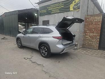 highlander 2017: Toyota Highlander: 2022 г., 2.5 л, Автомат, Гибрид, Кроссовер — 2