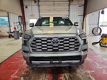 inter: Toyota Sequoia: 2024 г., 3.4 л, Автомат, Гибрид — 1