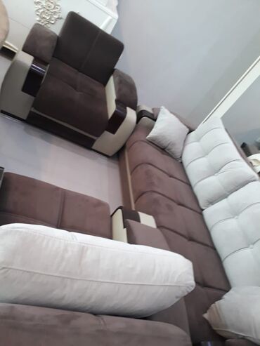 2ci el divanlar: Divan, İşlənmiş, Açılan, Bazalı, Parça, Ödənişli çatdırılma