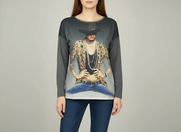 comma ubrania: Women's blouse, size S