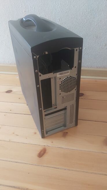 işlənmiş ehtiyat hissələri: Kamputer ucun keys seliqeli qalib