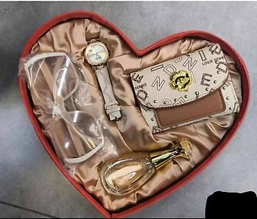 Setovi nakita: Poklon setovi modnih dodataka – razni kompleti u ukrasnim kutijama — 17