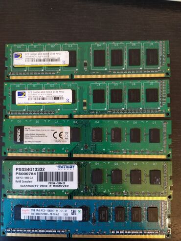 kompüter ram: Operativ yaddaş (RAM) Patriot Memory, 4 GB, < 1333 Mhz, DDR3, PC üçün, İşlənmiş
