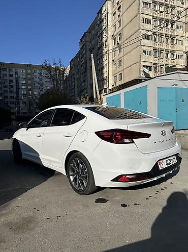 kia forte: Hyundai Avante: 2020 г., 1.6 л, Автомат, Бензин, Седан — 4