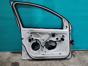 tabla u autu: PREDNJA LEVA VRATA ZA VOLKSWAGEN GOLF 5 OD 2003. DO 2008. GOD. | — 2