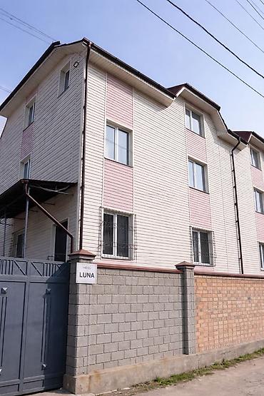 Посуточная аренда квартир: ГОСТИНИЦА В ЦЕНТРЕ ГОРОДА!!! Чистые, удобные, уютные, со всеми at lalafo.kg — 5 Посуточная аренда квартир: ГОСТИНИЦА В ЦЕНТРЕ ГОРОДА!!! Чистые, удобные, уютные, со всеми — 5