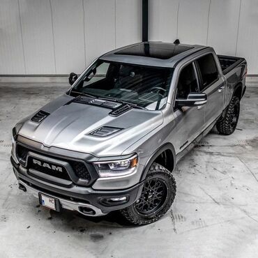 Dodge: Dodge Ram 1500: 2021 г., 5.7 л, Автомат, Гибрид, Пикап — 3