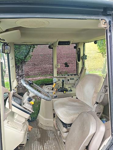 Тракторы John Deere: Трактор John Deere 6155M, колесная формула 4x4. Основные — 11