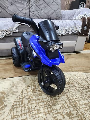 cadir evler: Uşaq üçün elektrikli üçtəkərli motosiklet alinib 110m 4 ay istifade — 1