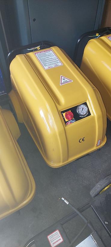 Avtoyuma aparatları: 1 manatliq 50 qəpiklik avtoyuma avadanliqlar satisi yerində — 17