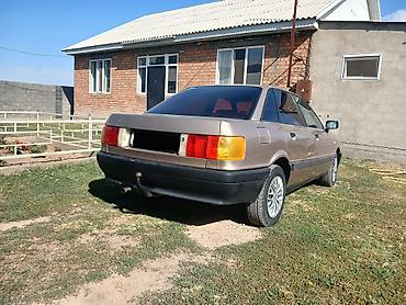 Продажа авто: Audi 80: 1989 г., 1.8 л, Механика, Бензин, Седан — 2
