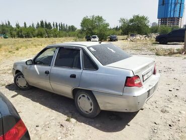 авто расрочка бишкек: Daewoo Nexia: 2012 г., 1.6 л, Механика, Бензин, Седан