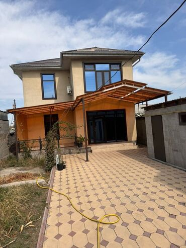 Продажа домов: Дом, 140 м², 6 комнат at lalafo.kg — 3 Продажа домов: Дом, 140 м², 6 комнат — 3