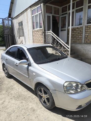 Chevrolet: Chevrolet Lacetti: 2008 г., 1.6 л, Механика, Бензин, Внедорожник