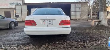 мерседес 210 белый: Mercedes-Benz E 320: 1998 г., 3.2 л, Автомат, Бензин, Седан
