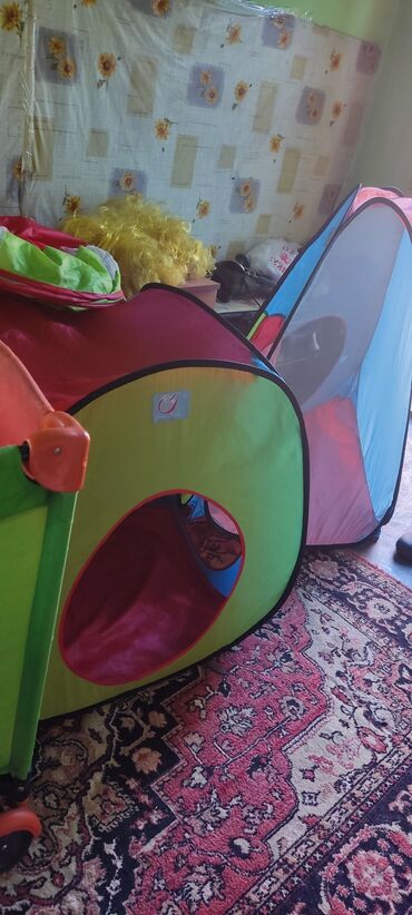 парка детская: Мешок детских вещей+ манеж+ палатка.
За все 1000 сом