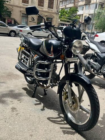 запчасти для мотоцикла: - Mx49, 50 sm3, 2024 il, 15000 km