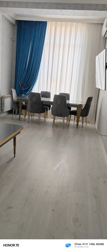 Sifarişlə digər ev mebeli: Mənzilin daxili dizaynı və mebel dəsti - Geniş giriş hissəsi üçün — 4