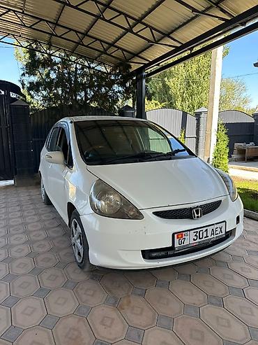 Honda: Honda Fit: 2003 г., 1.3 л, Автомат, Бензин, Хэтчбэк — 4