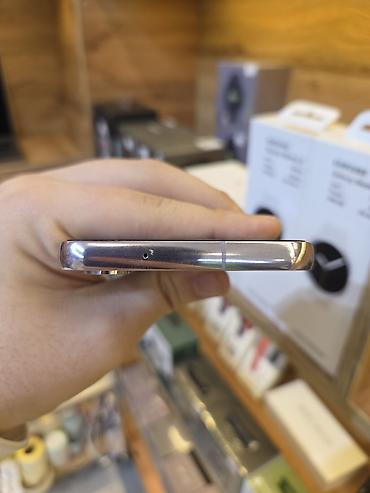 билайн сим карта: Samsung Galaxy S23, 256 ГБ (на задней крышке наклейка “256G”). Цвет — — 5