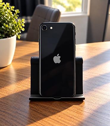 IPhone SE 2020, Б/у, 64 ГБ, Черный, 73 %