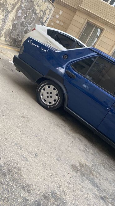 Tofas: Model: Tofas Şahin (sedan) Kuzov: 4 qapı, mavi rəng Yanacaq: Benzin -da lalafo.az — 4 Tofas: Model: Tofas Şahin (sedan) Kuzov: 4 qapı, mavi rəng Yanacaq: Benzin — 4