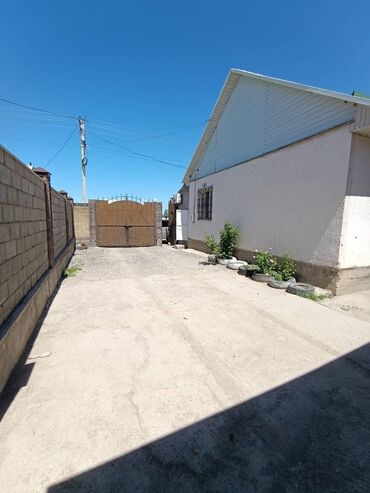 Продажа домов: Дом, 85 м², 3 комнаты, Агентство недвижимости, Косметический ремонт