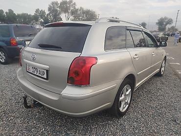 Toyota: Toyota Avensis: 2004 г., 2 л, Кол менен иштөөчү, Бензин, Универсал — 4