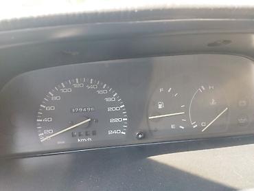 bmw e320: Mazda 323: 1993 г., 1.3 л, Механика, Бензин, Седан — 10
