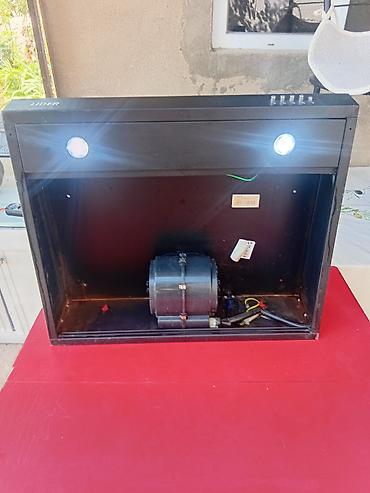 table fan: Кухонная вытяжка б/уразмер 50х60 рабочий,3500сом — 1