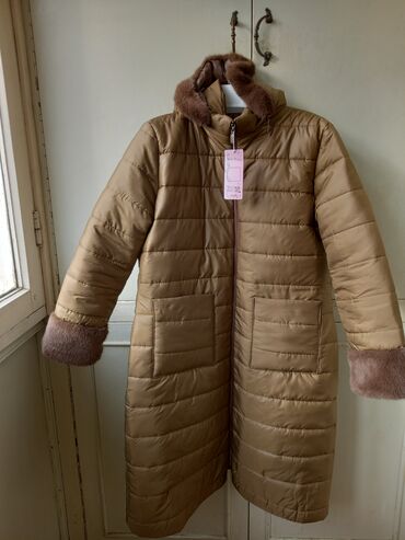 Ziyafət donları: 46 və 48 raz.təzə uzn plaşavoy palto 100man.satılır.qalanları fərqli — 1