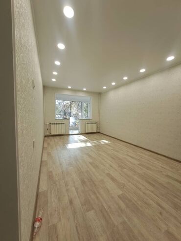 иссык куль дача: 2 комнаты, 43 м², 104 серия, 2 этаж, Евроремонт