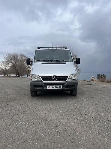 ниже себестоимости: Грузовик, Mercedes-Benz, Дубль, 3 т, Б/у — 2