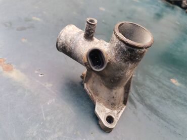 Auto delovi: Racva vode glave Lada 2121,21213,21214i Niva. Polovno, ocuano. Skinuto — 10